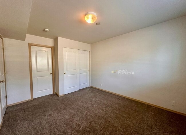 Building Photo - 1670 SW Mulberry Pl