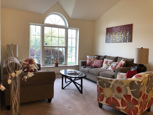 Building Photo - 4993 S Ridgeside Cir