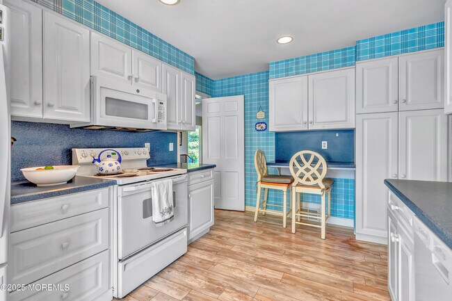 Building Photo - 204 Washington Blvd