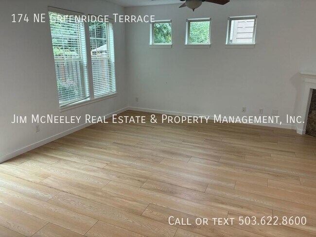 Building Photo - Available Now! 4 Bedroom Home with Firepla...