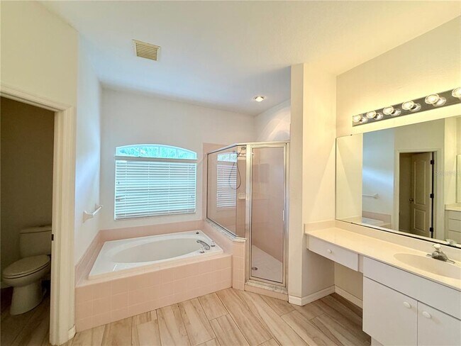 Building Photo - 14606 Coral Berry Dr