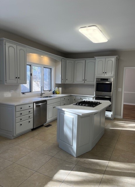 Building Photo - 537 E Center Ave