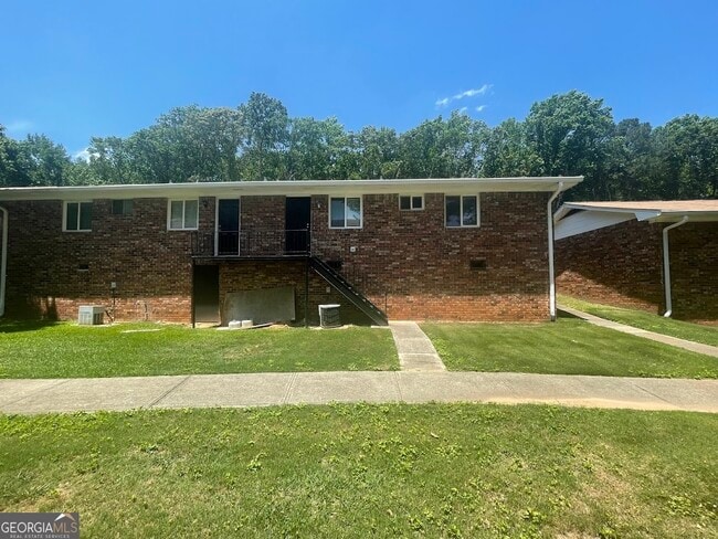 Building Photo - 140 Mount Zion Rd