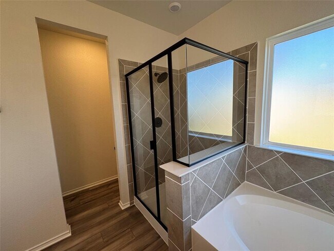 Building Photo - 1624 River Plateau Dr