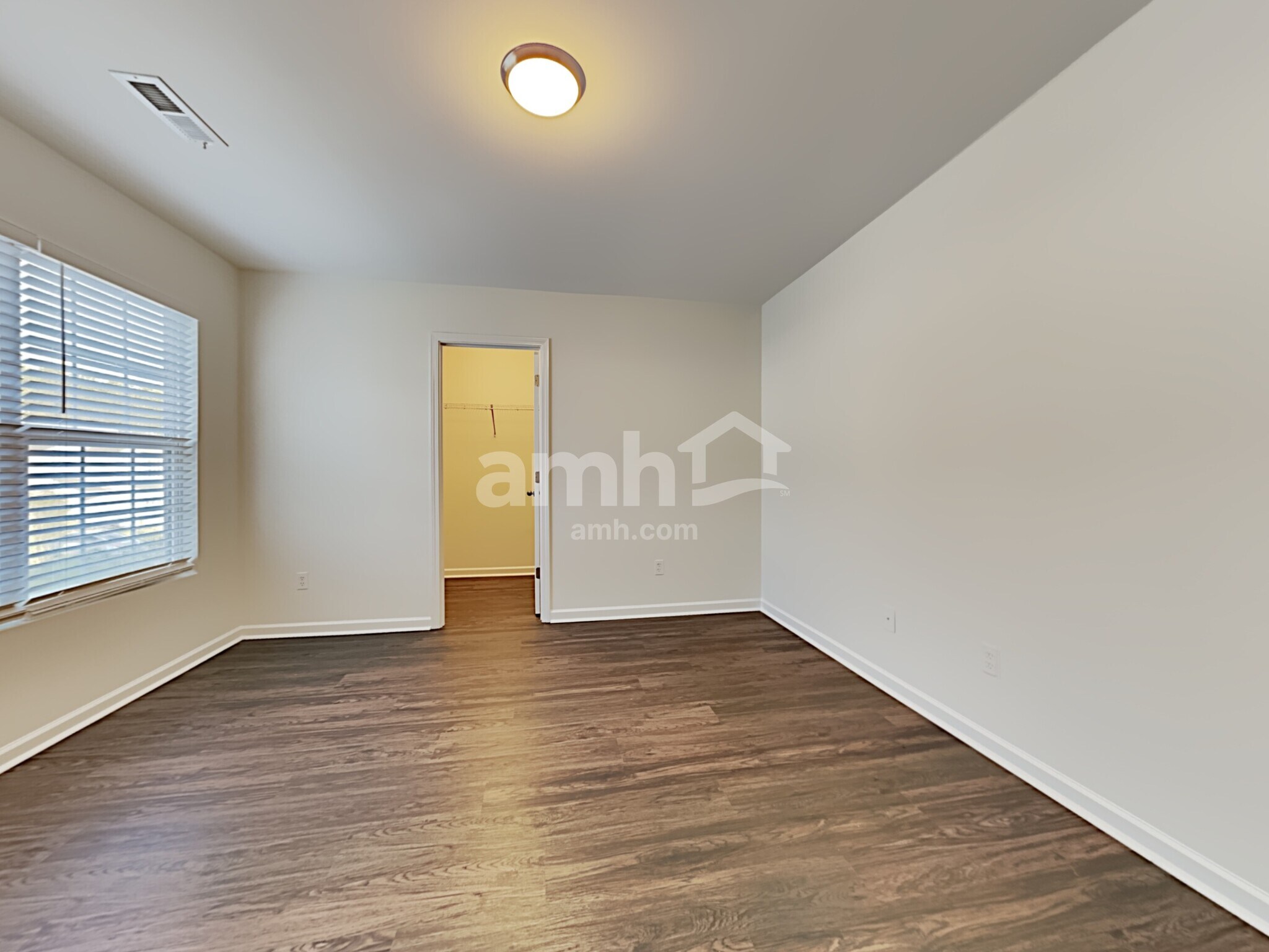 Building Photo - 271 Cameron St