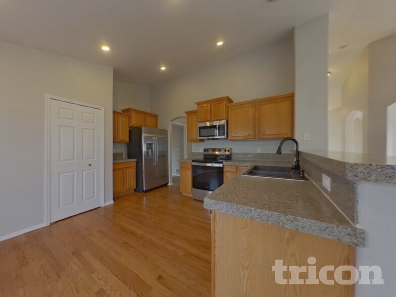 Building Photo - 2326 Shoshone Valley Trail