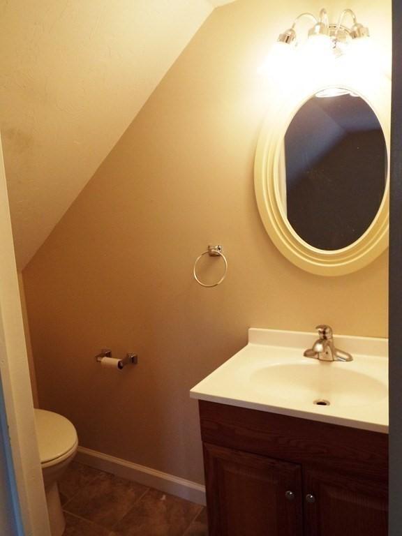 Building Photo - 60 Alpine Pl