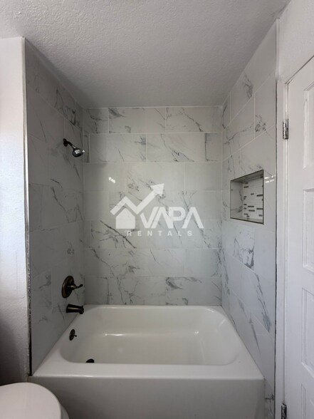 Building Photo - 3838 Anton Dr