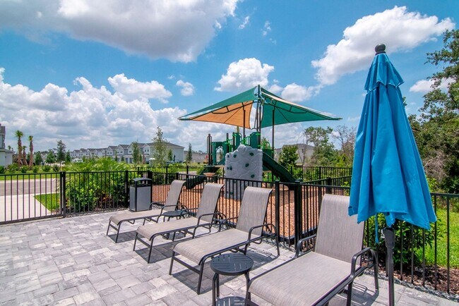 Building Photo - Modern New Construction Townhome in Desirable Lakewood Ranch – Up to 1 Month Free