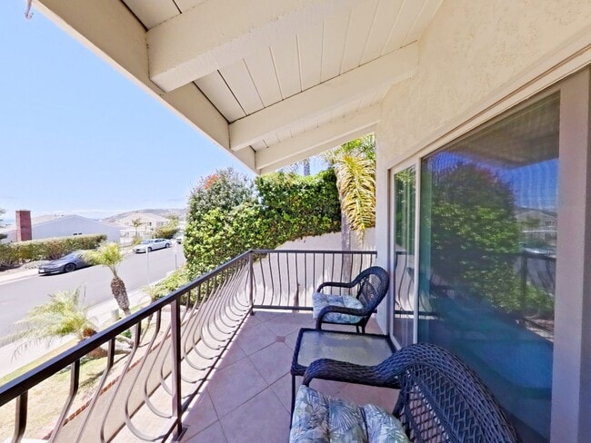 Building Photo - 33672 Chula Vista Ave