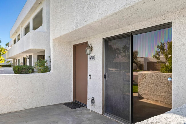 Building Photo - 34341 Denise Way