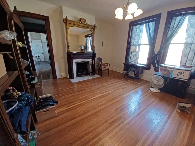 Building Photo - 3507 Clifton Ave