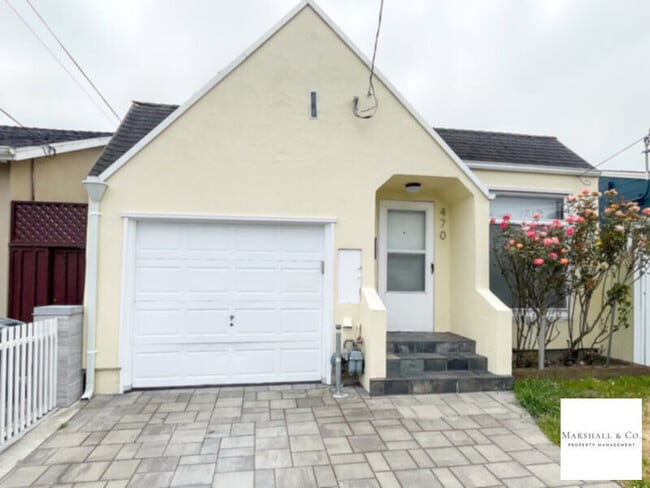 Primary Photo - CHARMING 3BR/2BA HOUSE WITH UPDATES,W/D, G...