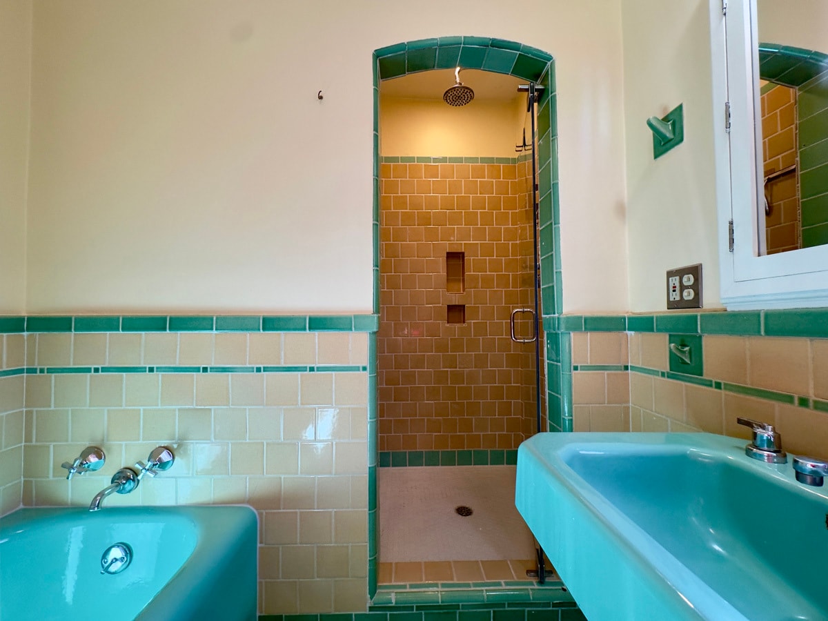 Building Photo - 1645 Scenic Ave