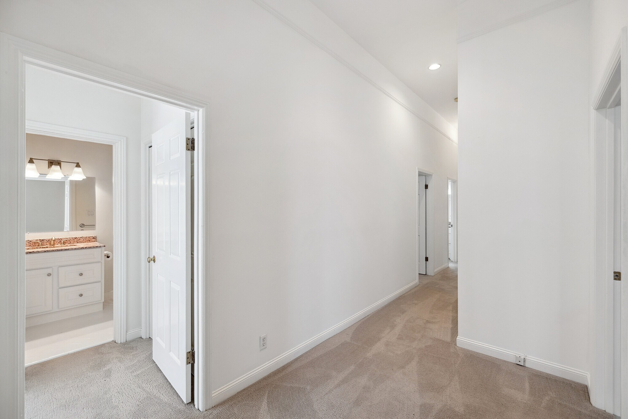 Building Photo - 1406 Post St