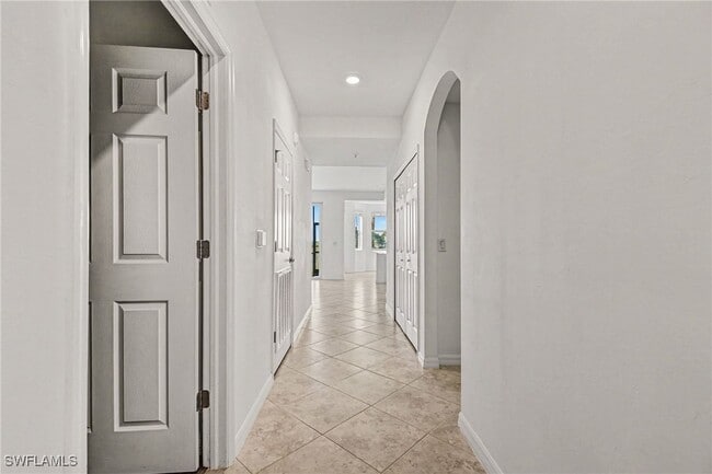 Building Photo - 43060 Greenway Blvd