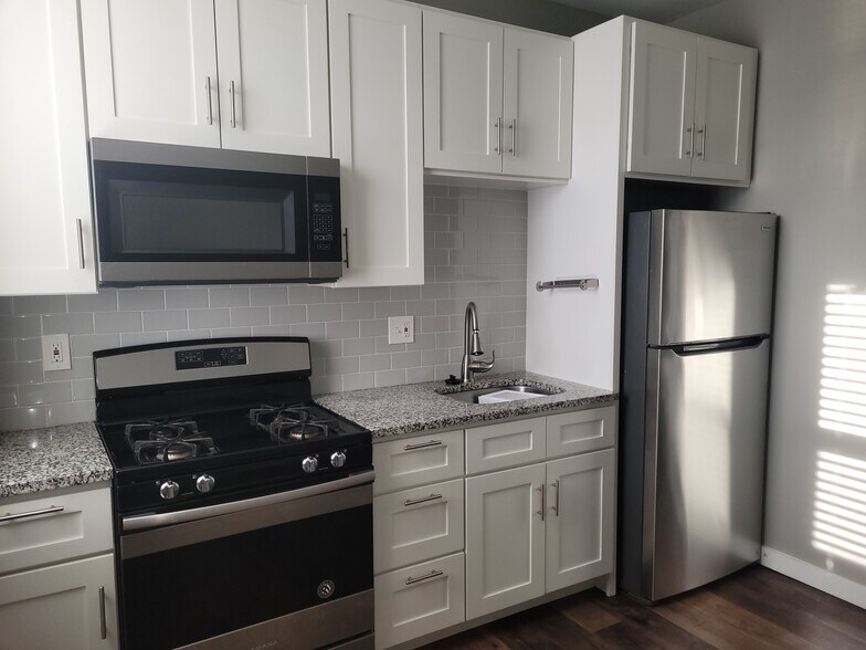 Building Photo - 4180 Neosho St