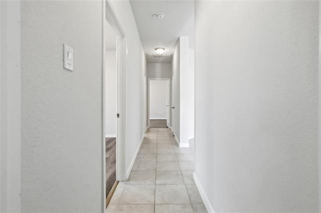 Building Photo - 4017 Esker Dr