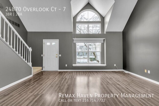 Building Photo - 24870 Overlook Ct