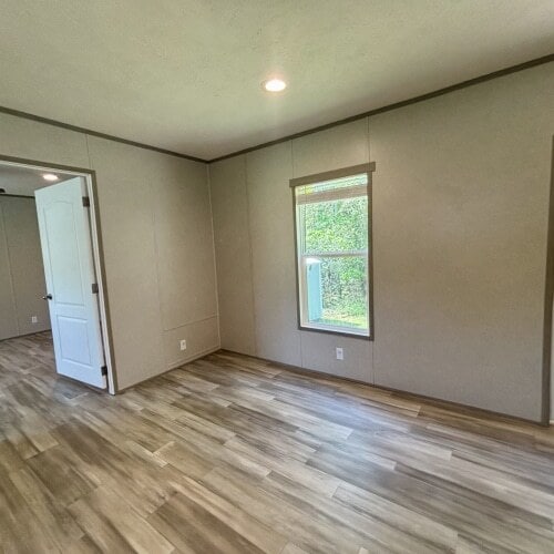 Building Photo - 118 Zoe Ave