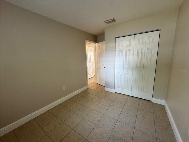 Building Photo - 1607 Stafford Rd
