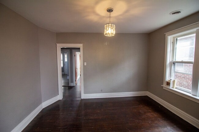 Building Photo - 4238 S 38th St