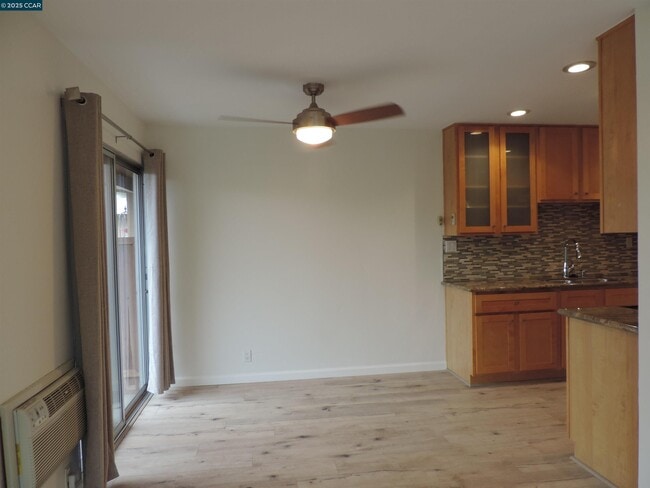 Building Photo - 1919 Ygnacio Valley Rd