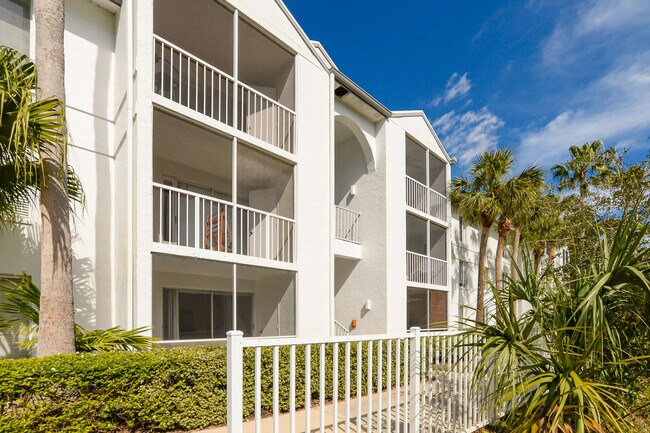 Building Photo - 2504 SE Anchorage Cove