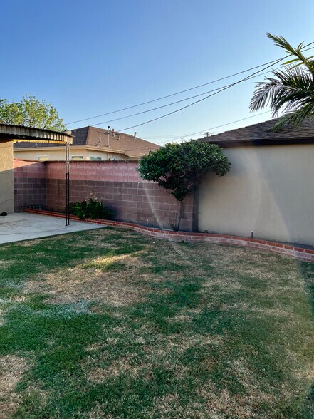 Building Photo - 11425 Quinn St