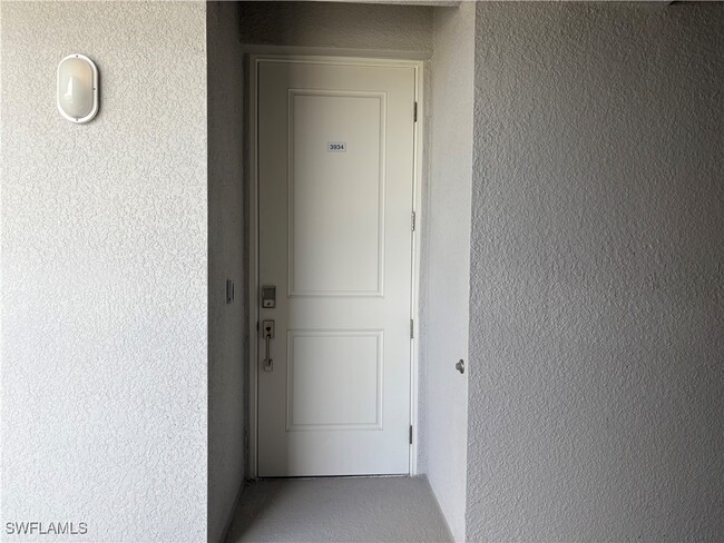 Building Photo - 5555 Double Eagle Cir