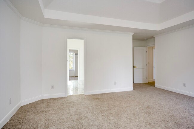 Building Photo - 412 Riley Ln