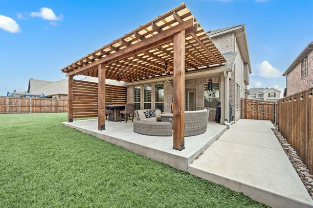 Building Photo - 811 Ridgehurst Rd