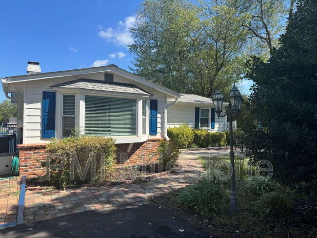 Primary Photo - 23031 Frederick Rd