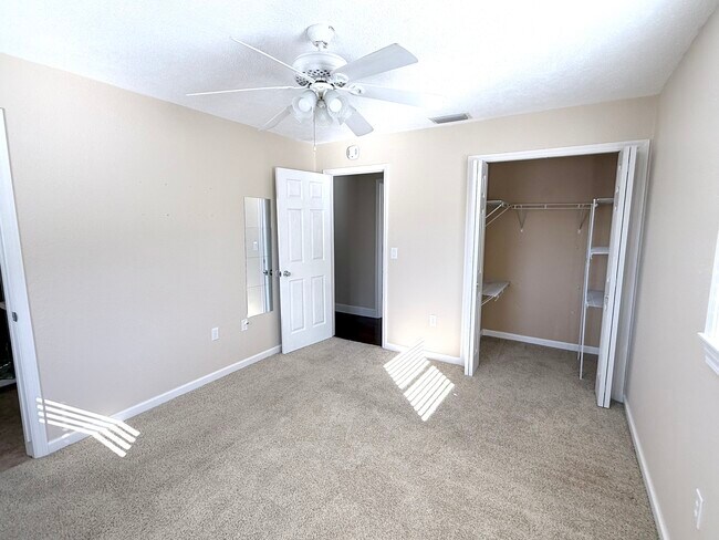 Building Photo - 16356 SE 87th Ave