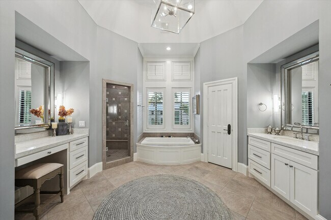 Building Photo - 20 Lacewood Ln