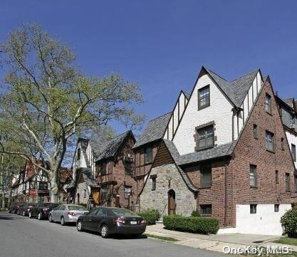 Building Photo - 35-1 191st St