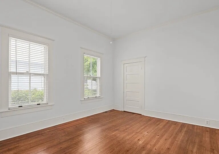 Bedroom 2 - 1904 Wolcott Ave