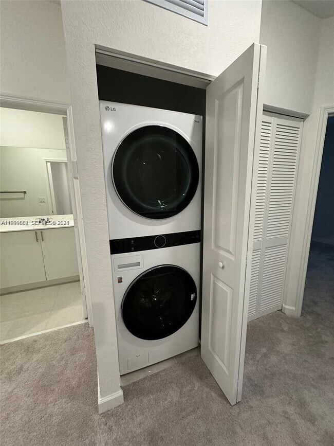 Building Photo - 12868 SW 232nd Ter