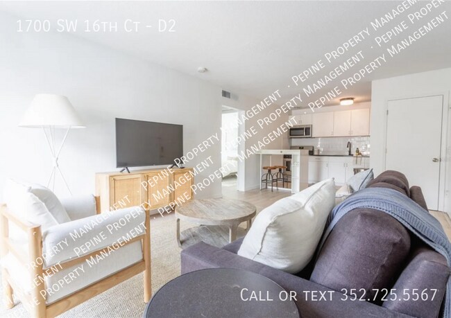 Building Photo - 1700 SW 16th Ct