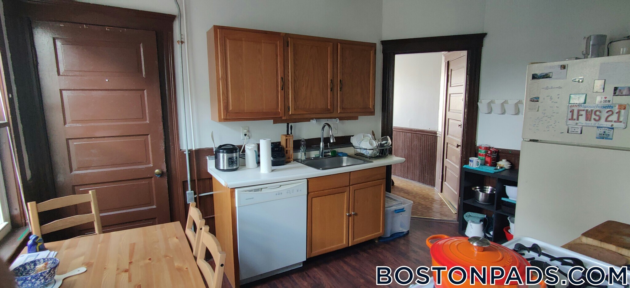 Building Photo - 122 Columbia St