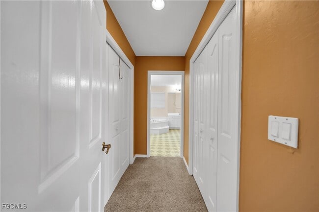 Building Photo - 2015 SE 12th St