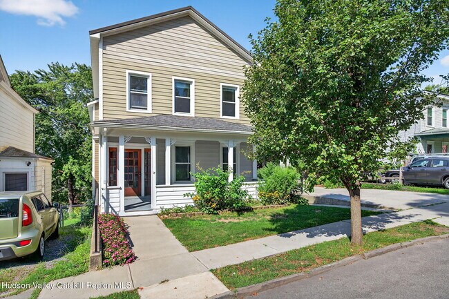 Primary Photo - 17 New St