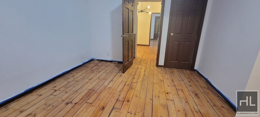 Building Photo - TWO BEDROOMS IN BEDFORD STUYVESANT DECATUR STREET