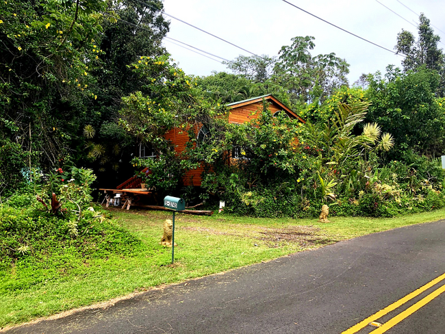 Building Photo - 15-2745-2745 Kahala St