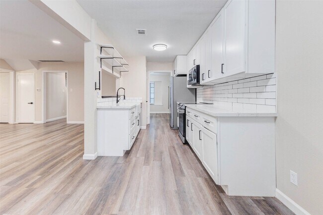 Building Photo - 11222 Sagepark Ln