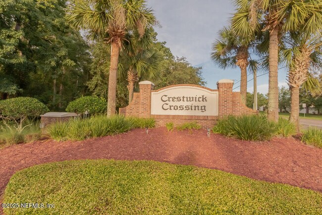 Building Photo - 14004 Crestwick Dr W
