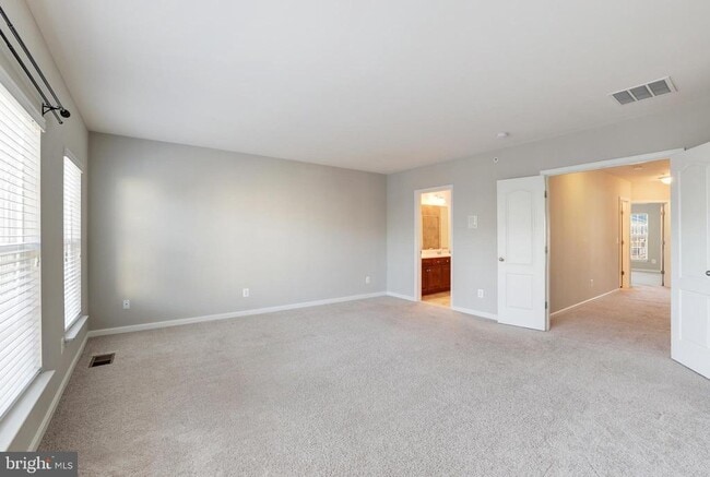 Building Photo - 22753 Verde Gate Terrace