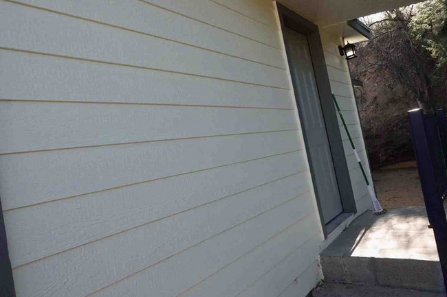 Building Photo - 222 Westridge Dr