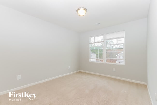 Building Photo - 170 Betty Ann Ln