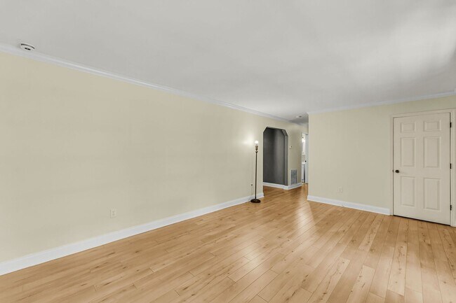 Building Photo - Solid Brick Home on Nearly Half an Acre — Space, Privacy & Charleston Convenience